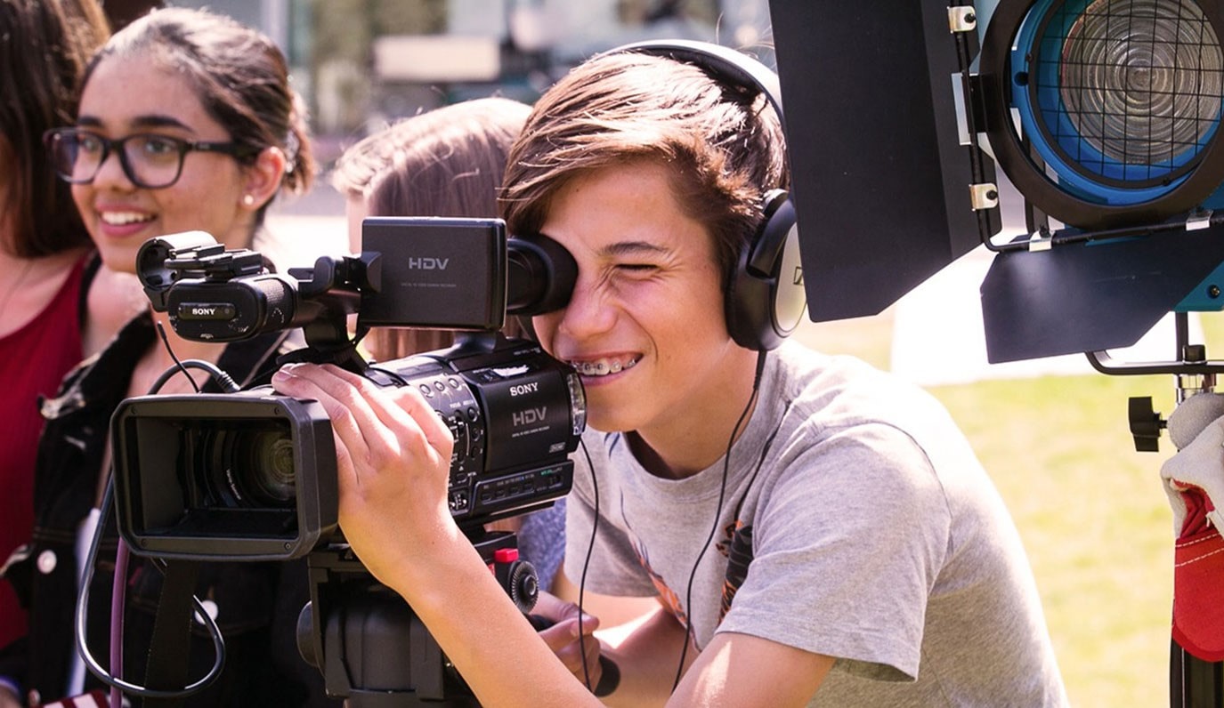 Filmmaking teens v2-min